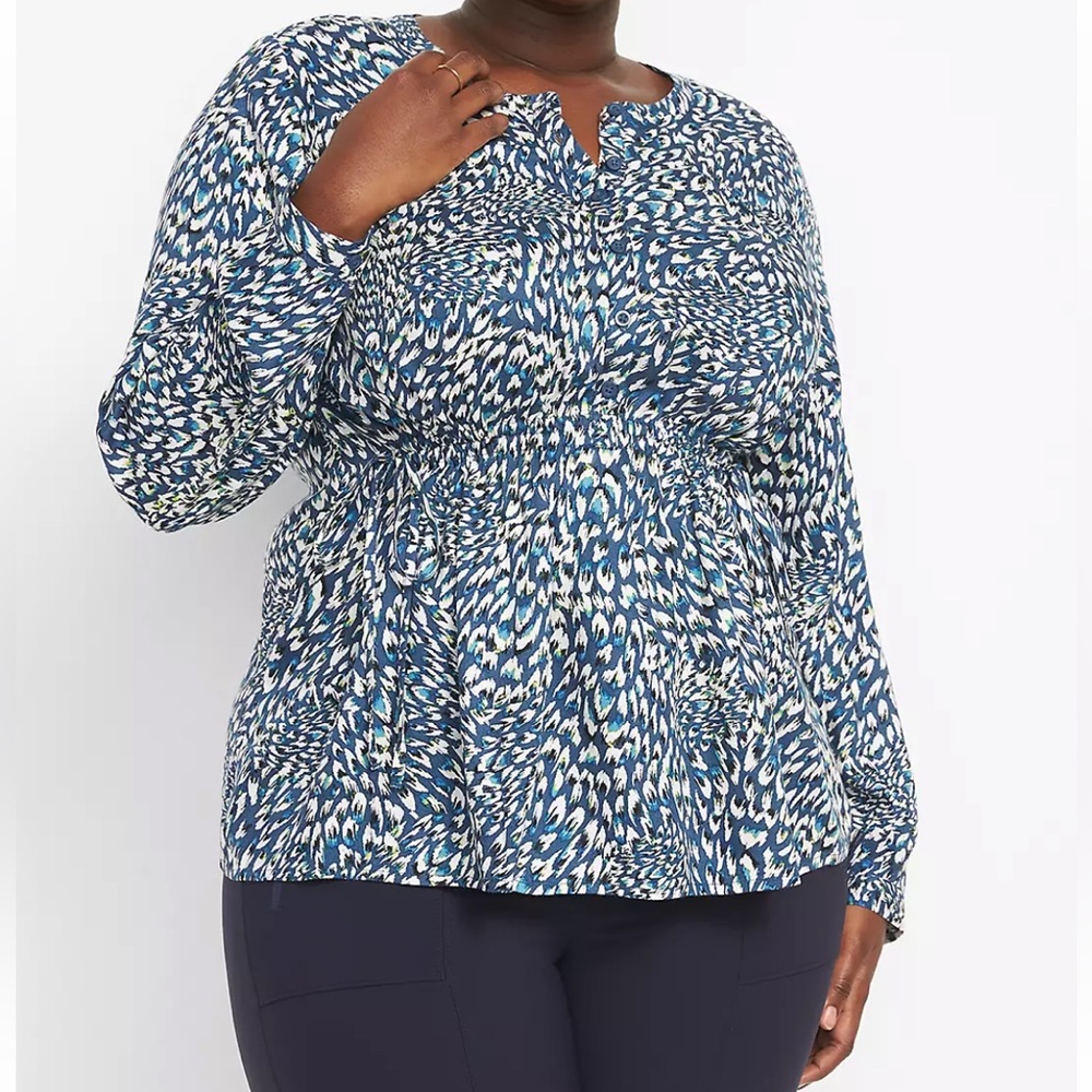 Lane Bryant blouse size 18/20. Adjustable front gathering.